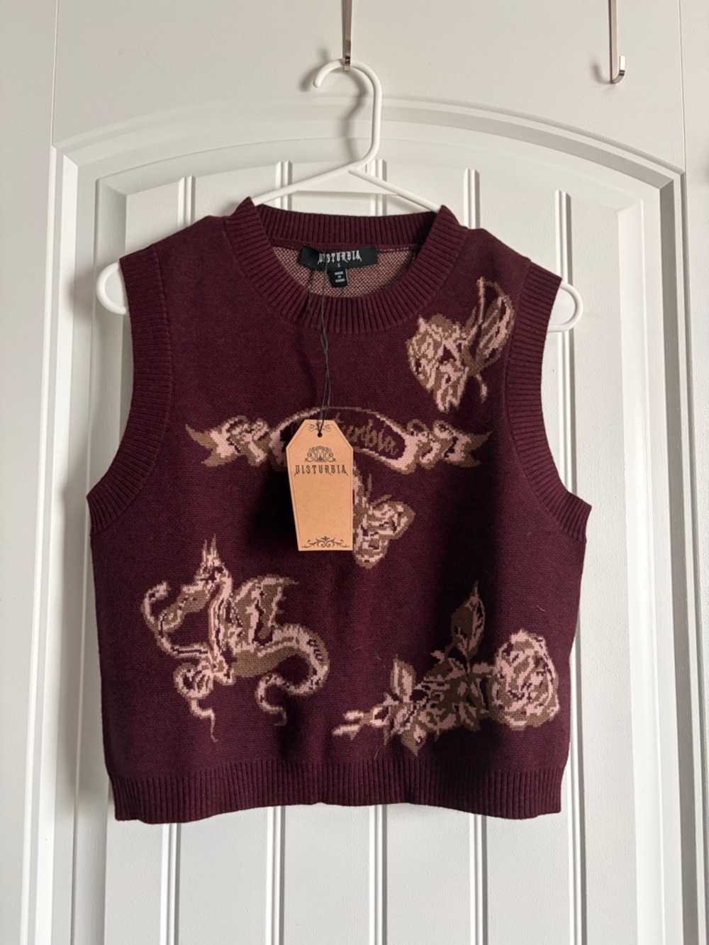 Nostalgia Burgundy Floral & Butterfly Knit Sleeveless Sweater Vest - Picture 2 of 4